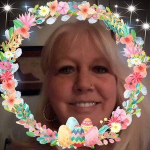 Meet your Posher, Deborah